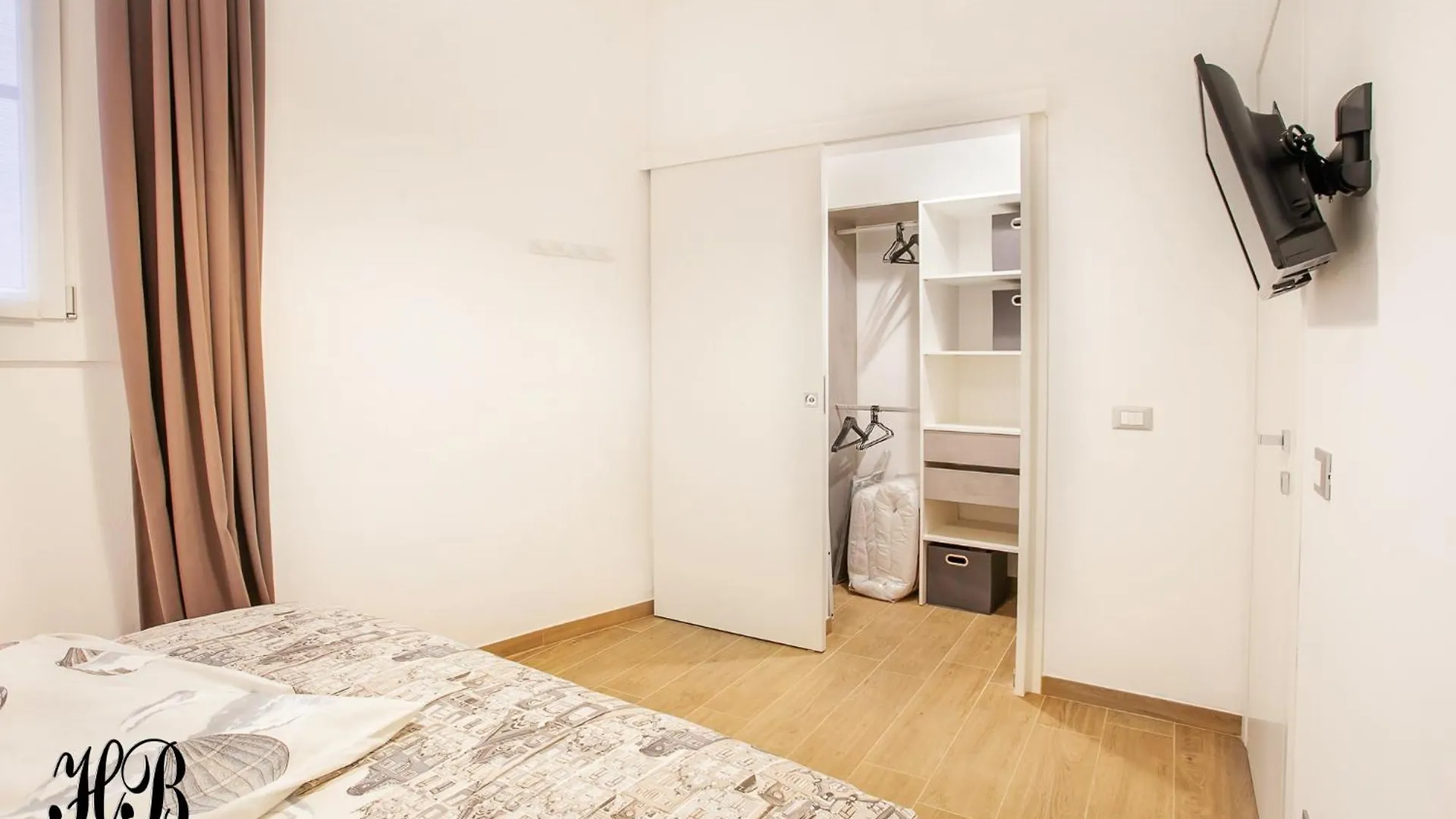 Apartment Holidays In Bergamo